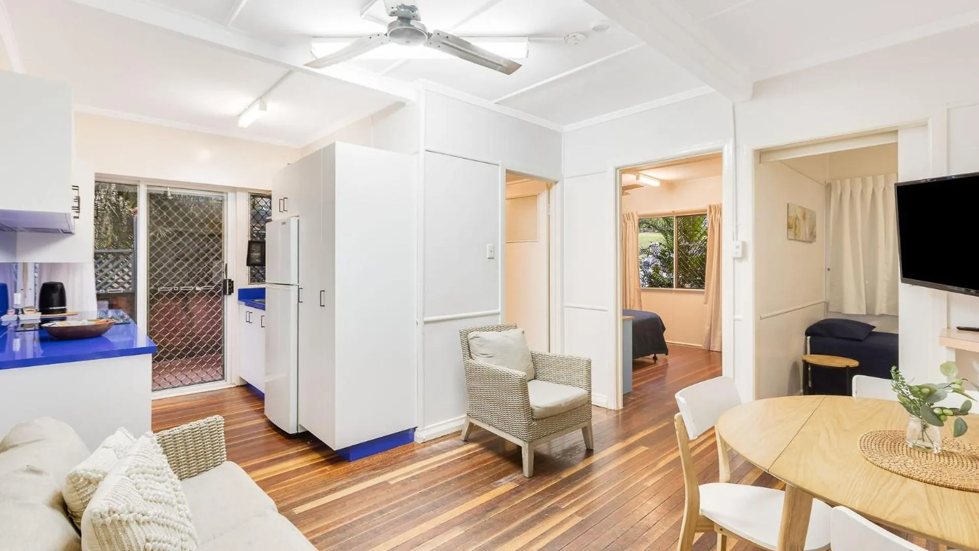 Tondio Terrace Flat 3 - Pet Friendly Apartment Gold Coast